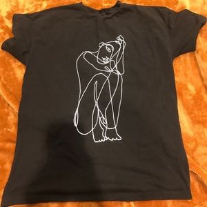 Black T-shirt